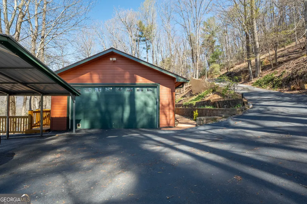 44 Juniper TRL Clayton, GA 30525