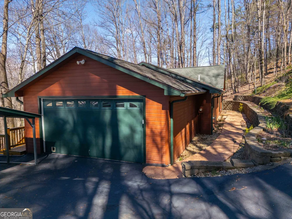44 Juniper TRL Clayton, GA 30525