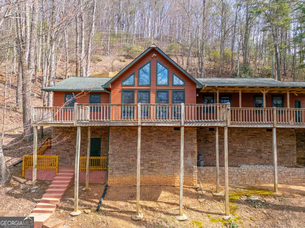 44 Juniper TRL Clayton, GA 30525