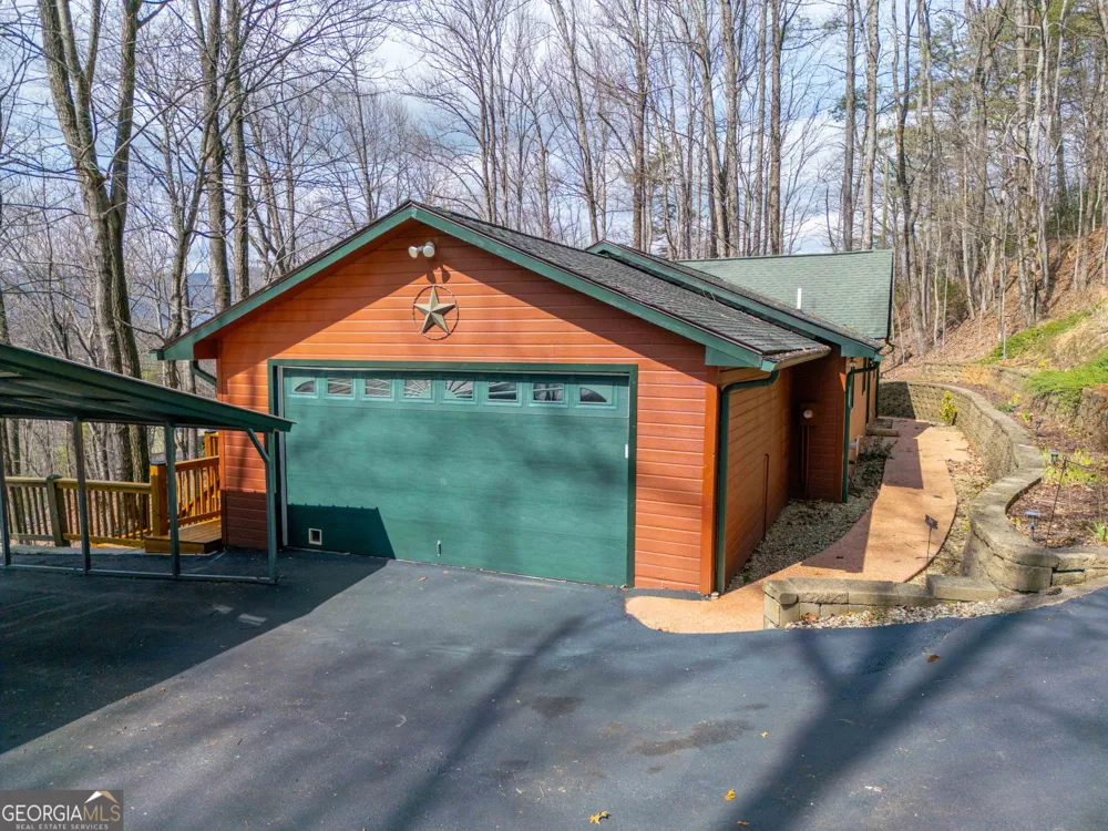 44 Juniper TRL Clayton, GA 30525