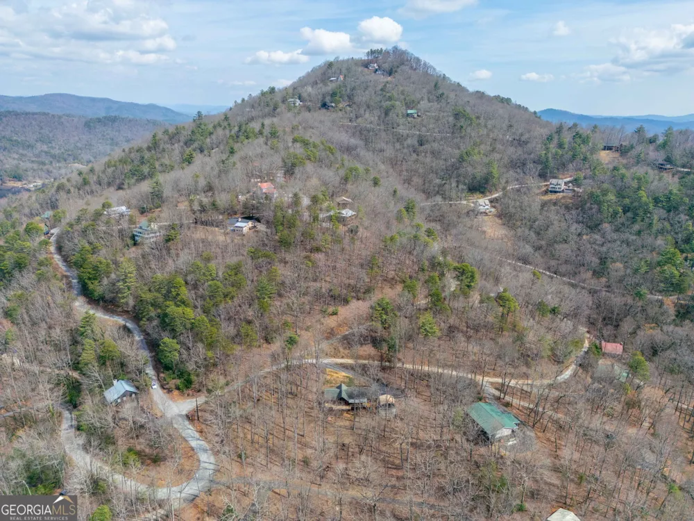 44 Juniper TRL Clayton, GA 30525