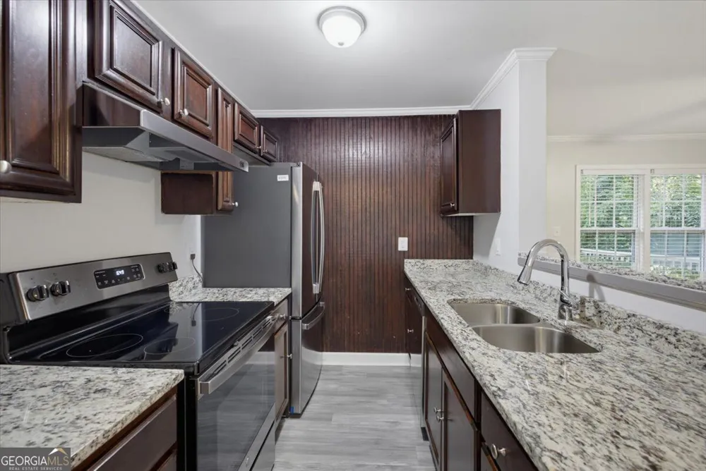 2421 2nd ST NW Atlanta, GA 30318