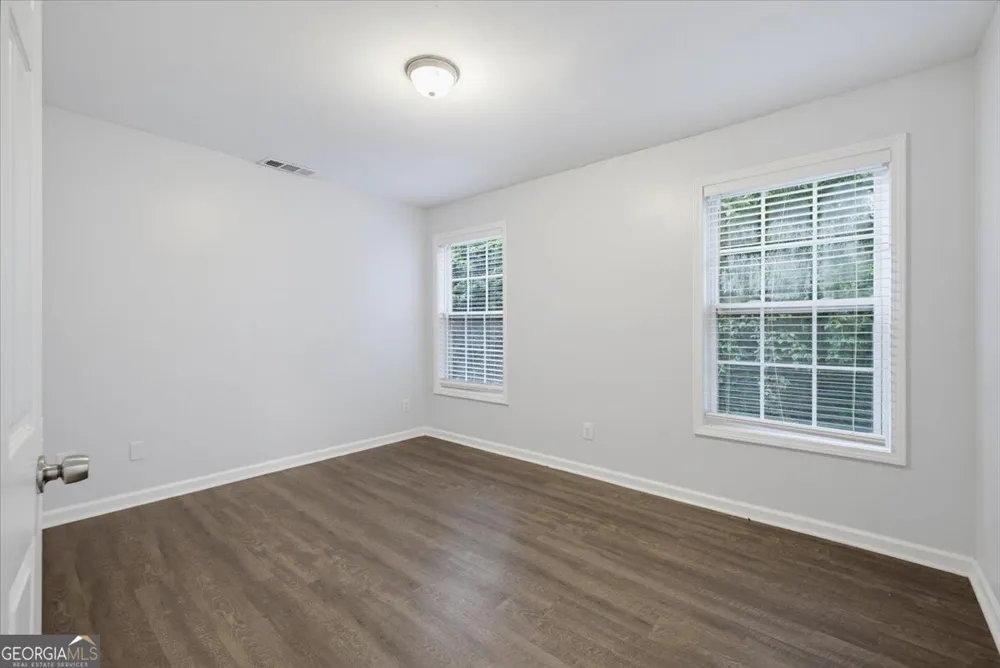 2421 2nd ST NW Atlanta, GA 30318