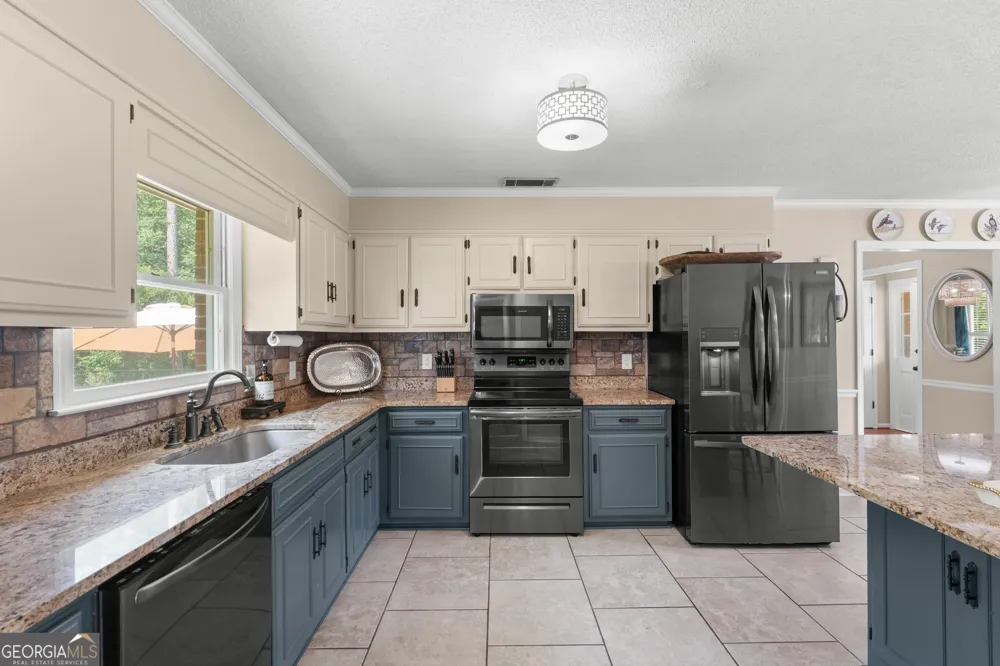116 Evergreen DR Statesboro, GA 30458