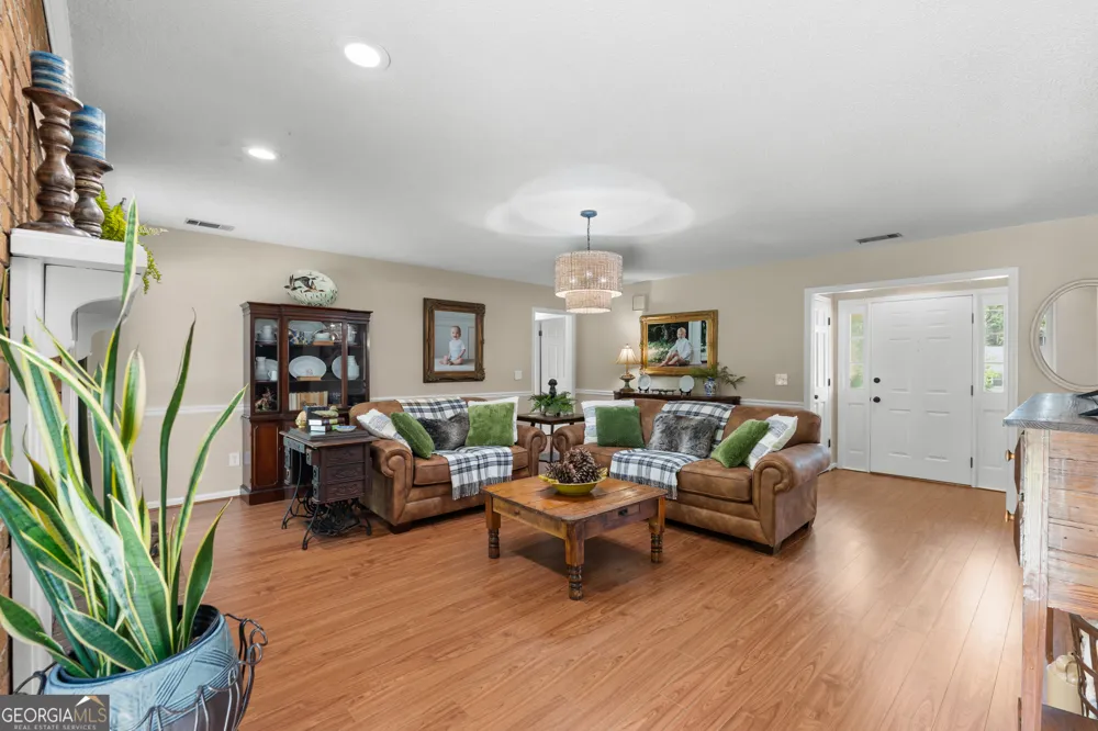 116 Evergreen DR Statesboro, GA 30458
