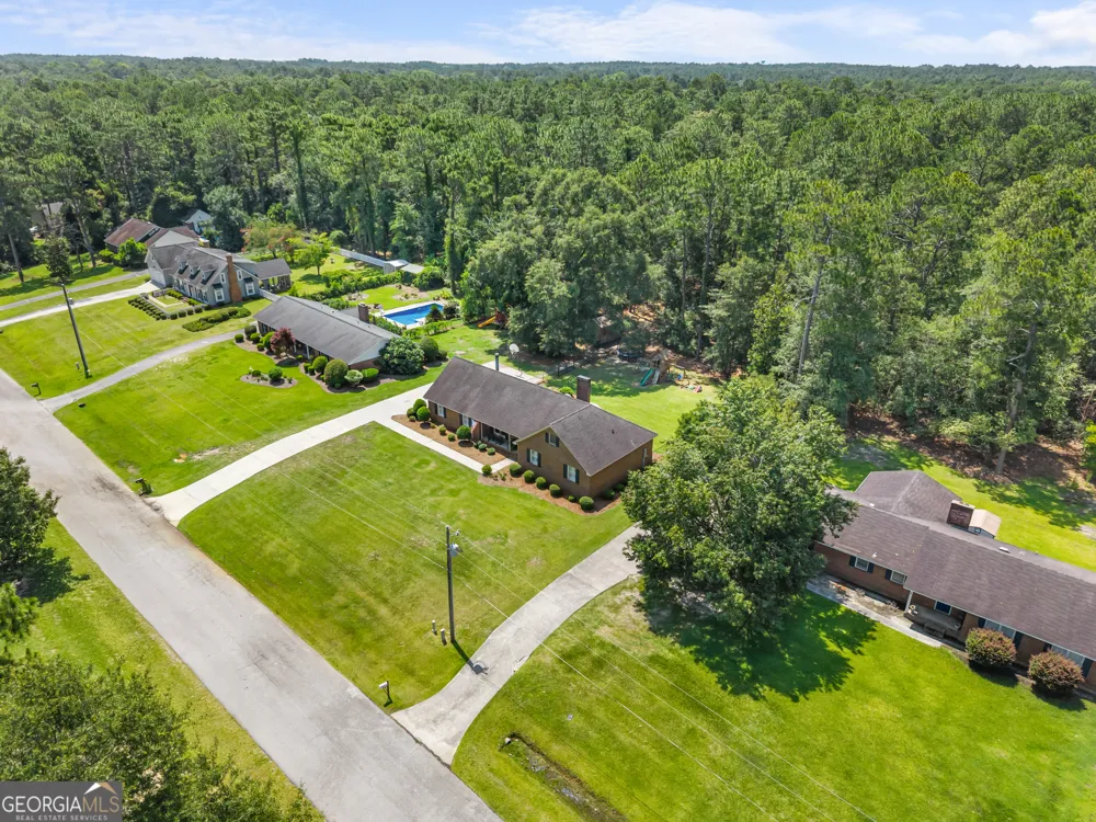 116 Evergreen DR Statesboro, GA 30458