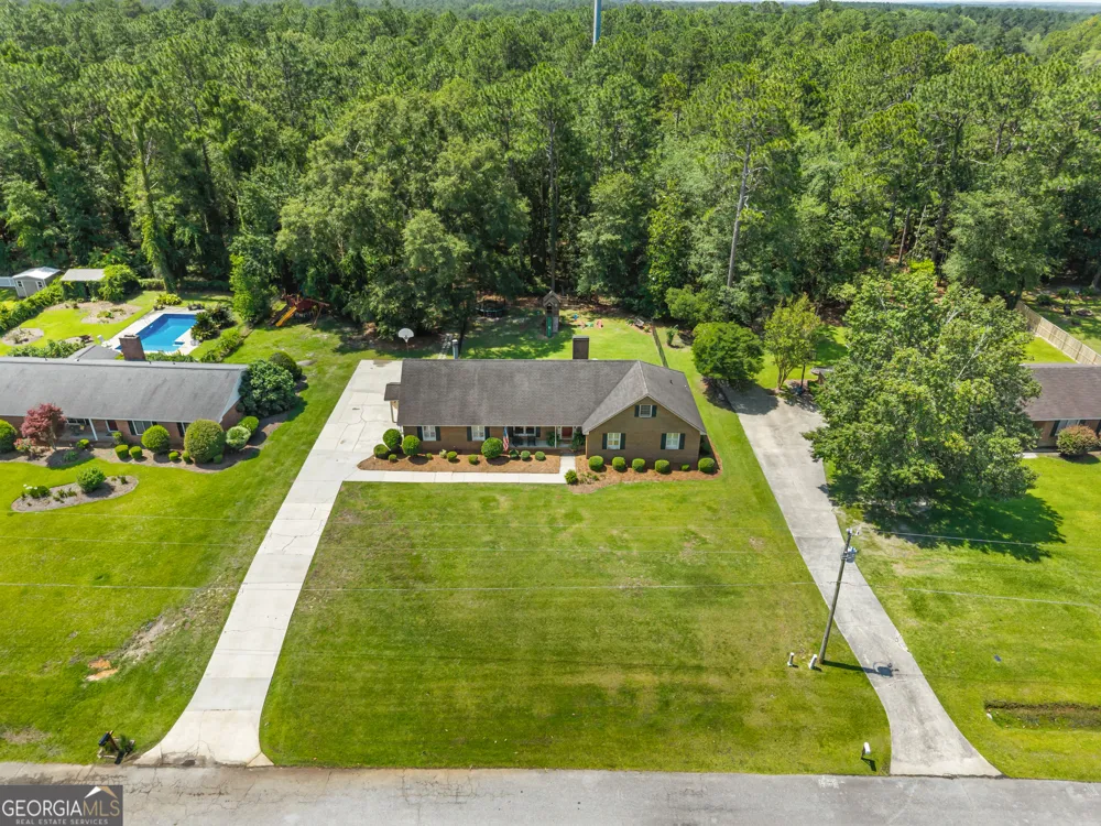 116 Evergreen DR Statesboro, GA 30458