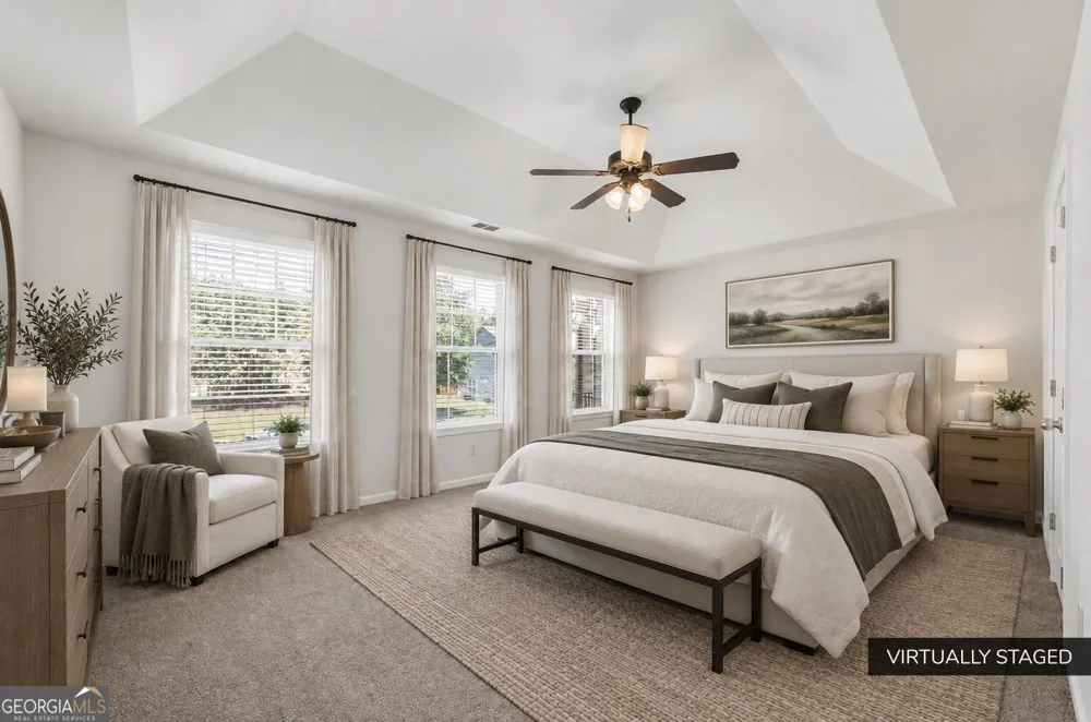 147 Sunset LN Woodstock, GA 30189