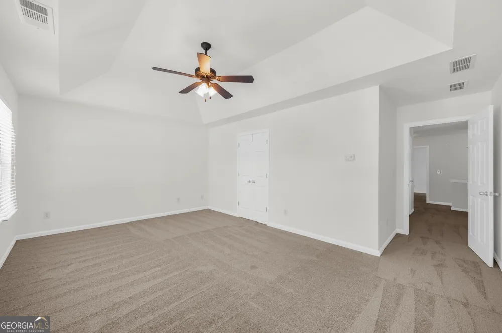 147 Sunset LN Woodstock, GA 30189