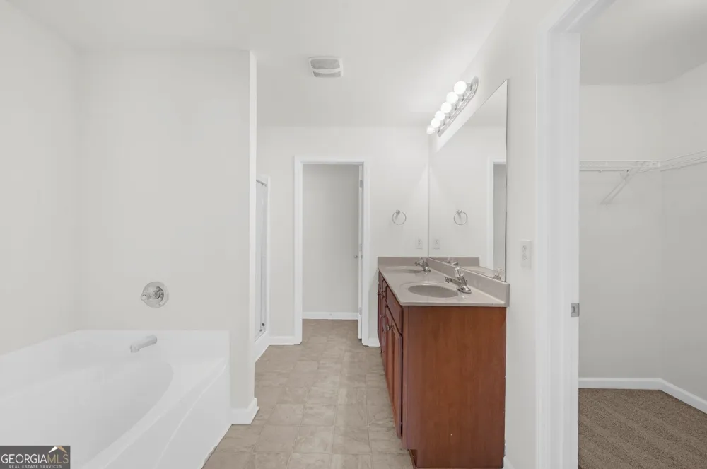 147 Sunset LN Woodstock, GA 30189
