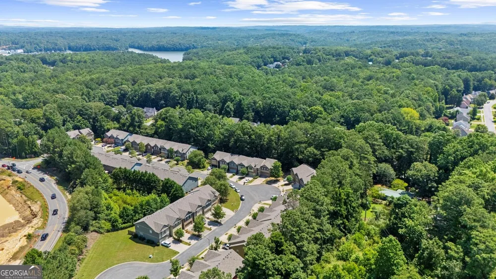 147 Sunset LN Woodstock, GA 30189