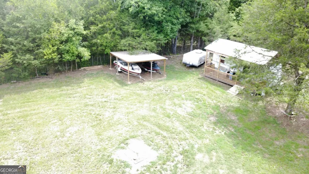 2703 Heardmont RD Elberton, GA 30635