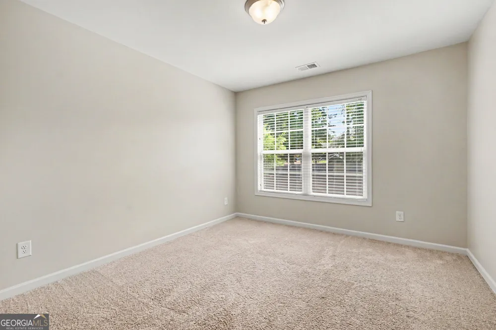 825 Sassafras LN Hoschton, GA 30548