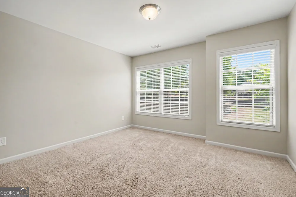 825 Sassafras LN Hoschton, GA 30548