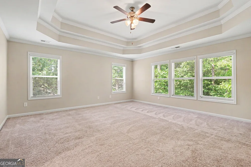 825 Sassafras LN Hoschton, GA 30548