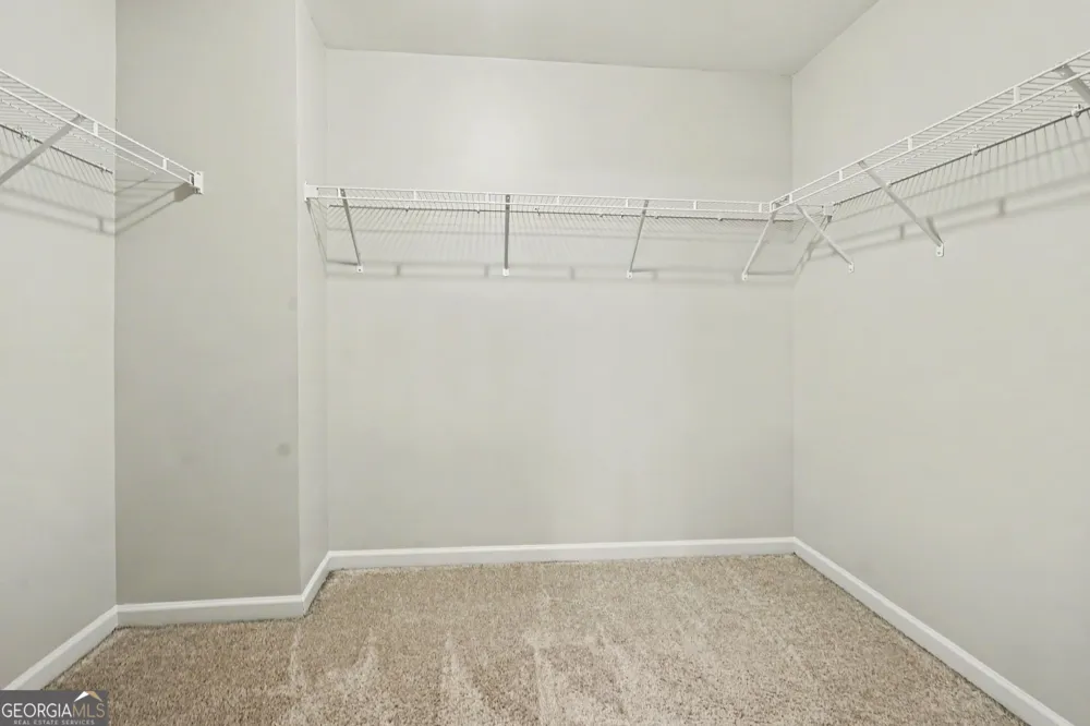 825 Sassafras LN Hoschton, GA 30548