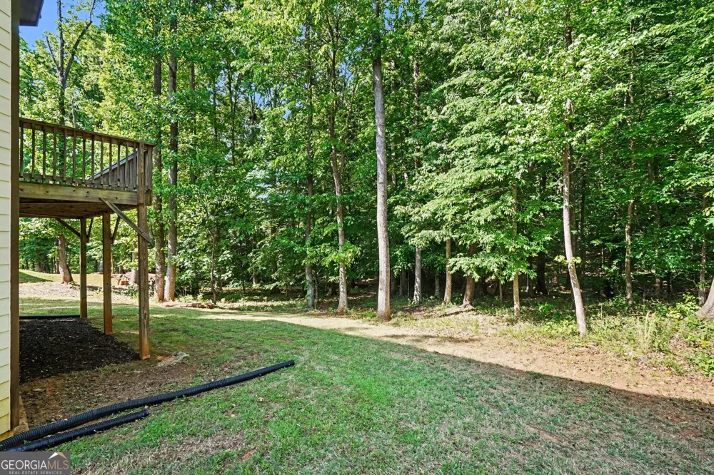 825 Sassafras LN Hoschton, GA 30548
