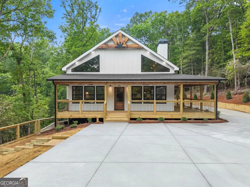 286 Frances DR Ellijay, GA 30536