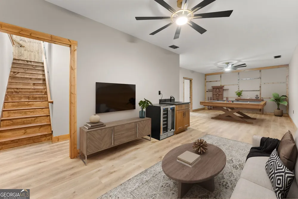 286 Frances DR Ellijay, GA 30536