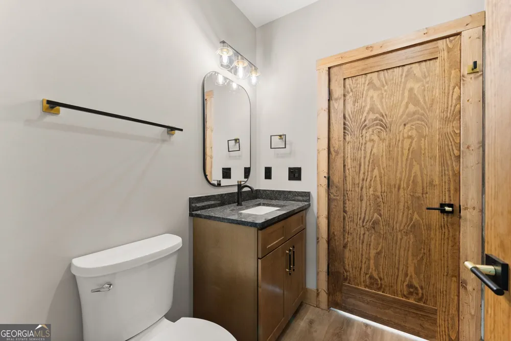 286 Frances DR Ellijay, GA 30536