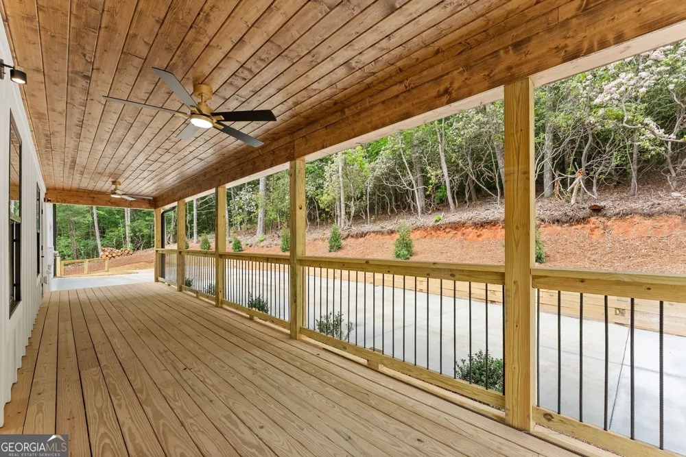 286 Frances DR Ellijay, GA 30536