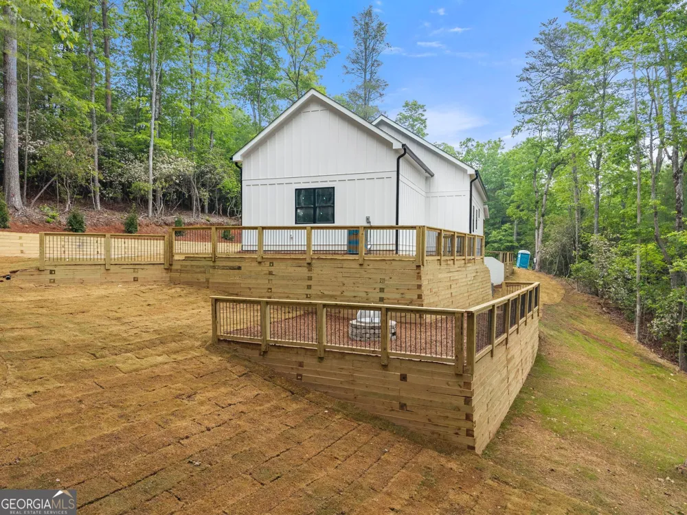 286 Frances DR Ellijay, GA 30536
