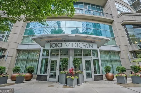 1080 Peachtree ST NE