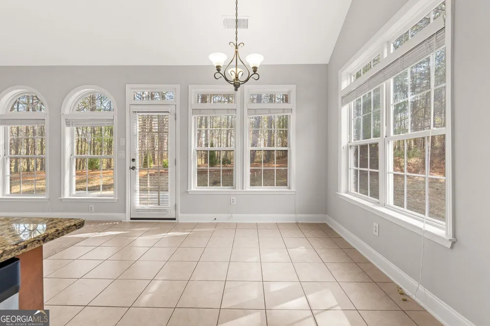 3329 Rosecliff TRCE Buford, GA 30519