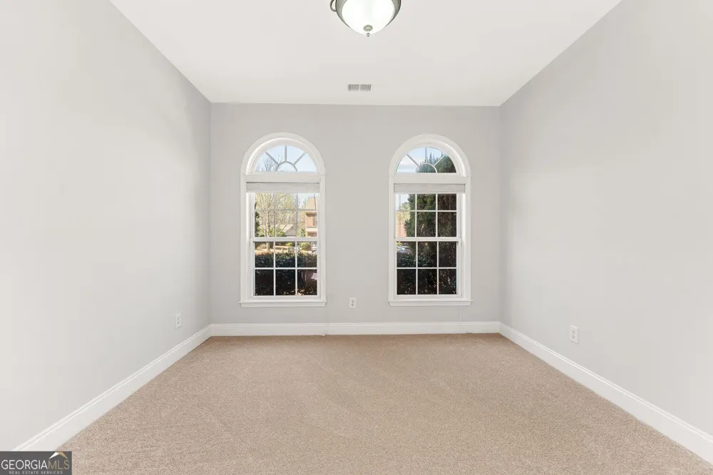 3329 Rosecliff TRCE Buford, GA 30519