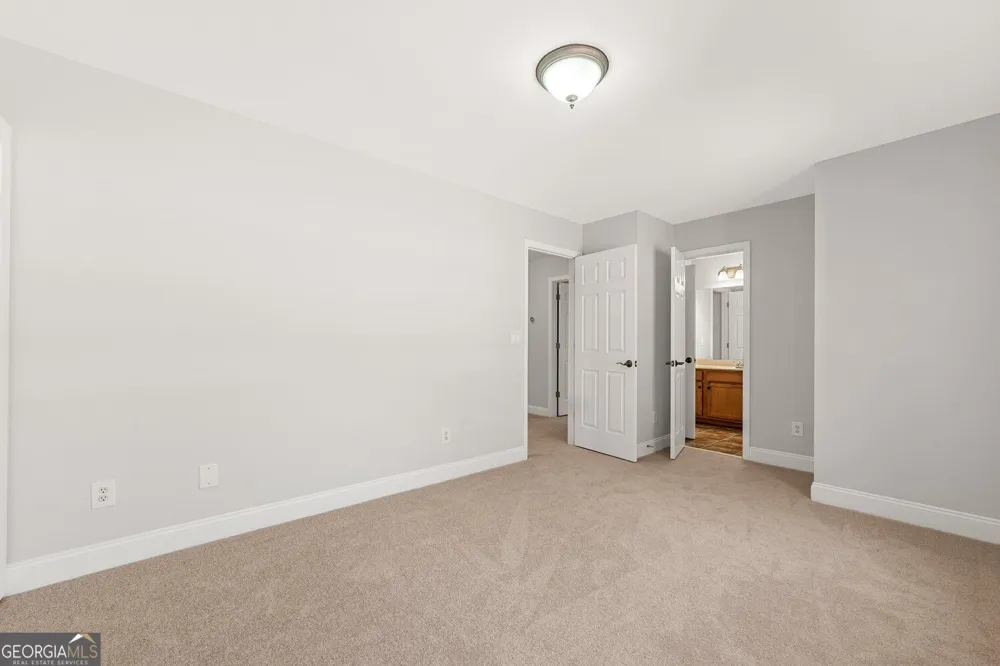 3329 Rosecliff TRCE Buford, GA 30519