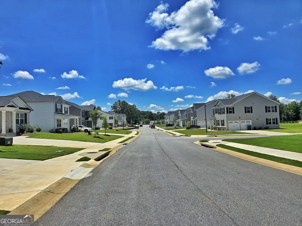 134 Oakchase Park LN Hampton, GA 30228