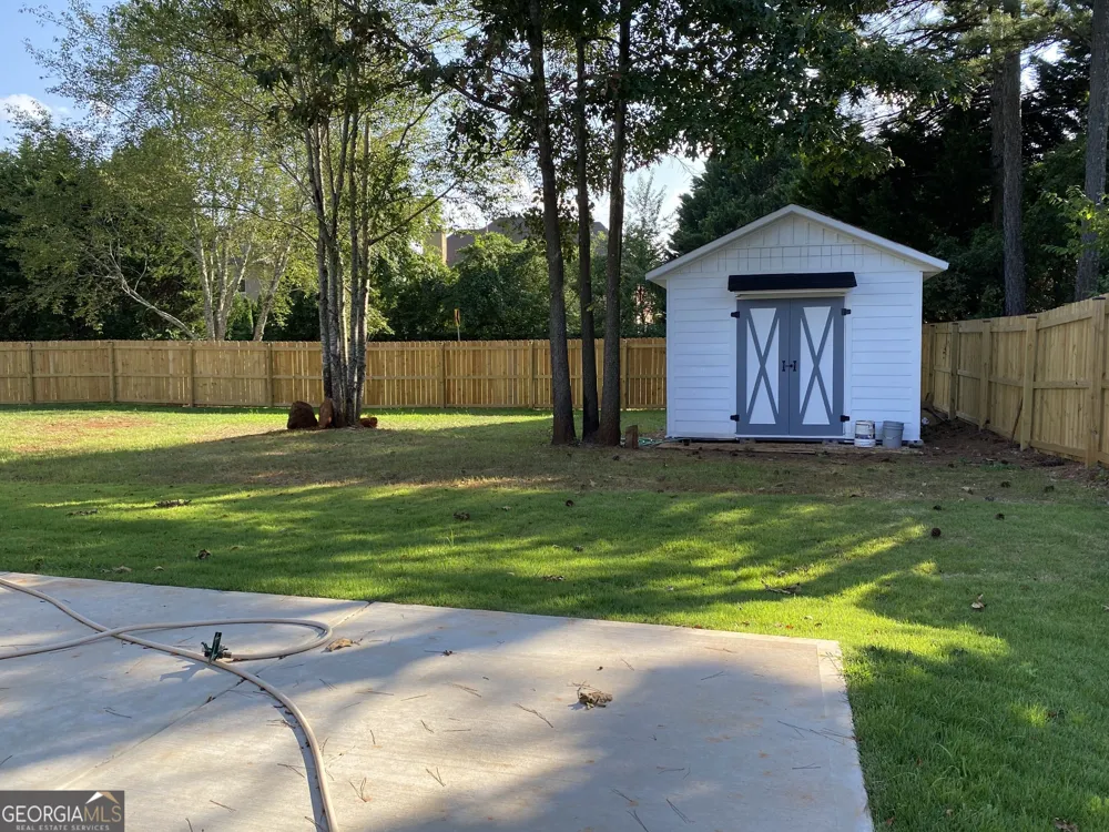 900 Harbins View DR Dacula, GA 30019