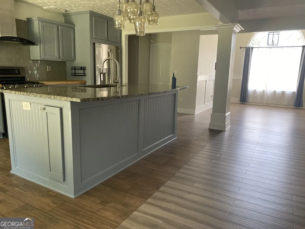 900 Harbins View DR Dacula, GA 30019