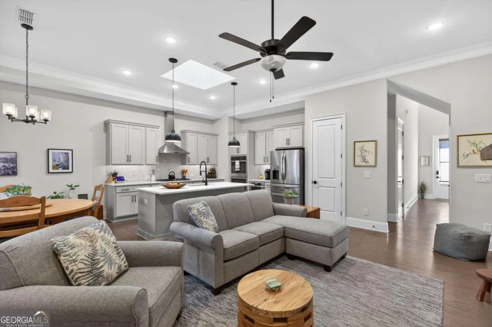 105 Batten Board WAY Woodstock, GA 30189