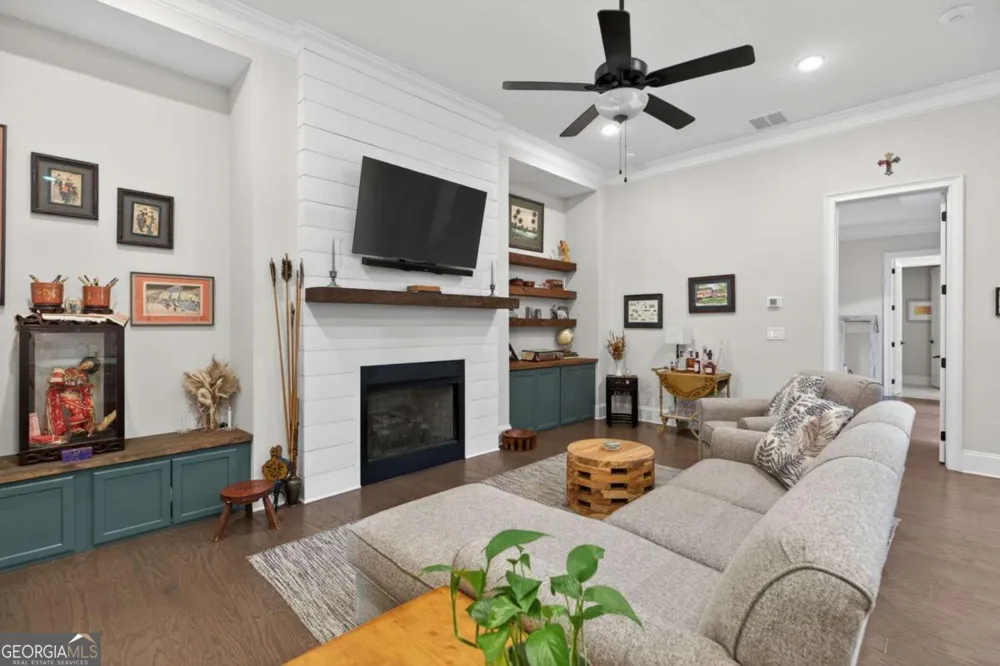 105 Batten Board WAY Woodstock, GA 30189