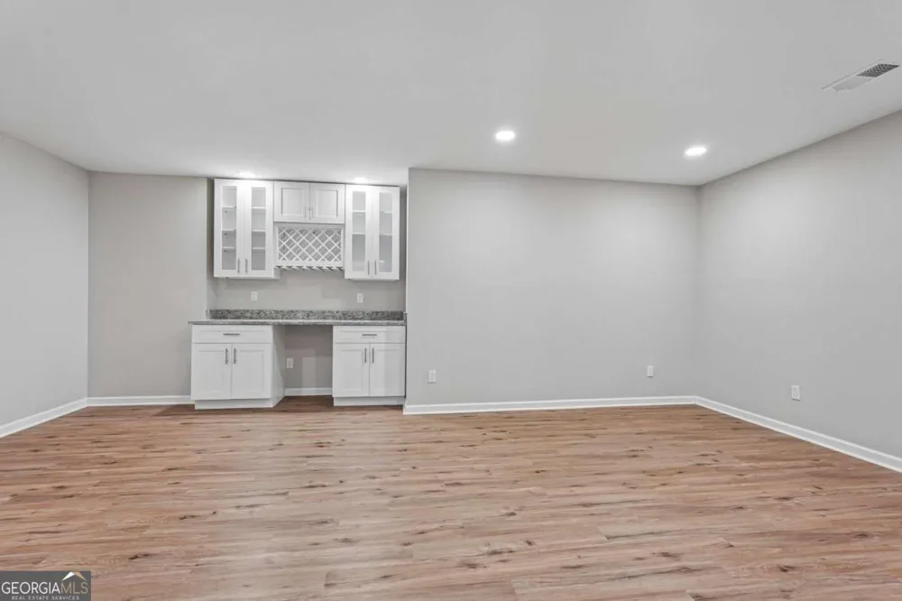 148 Gemstone LN Acworth, GA 30101