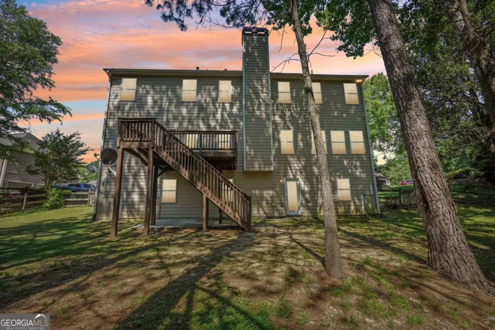 148 Gemstone LN Acworth, GA 30101