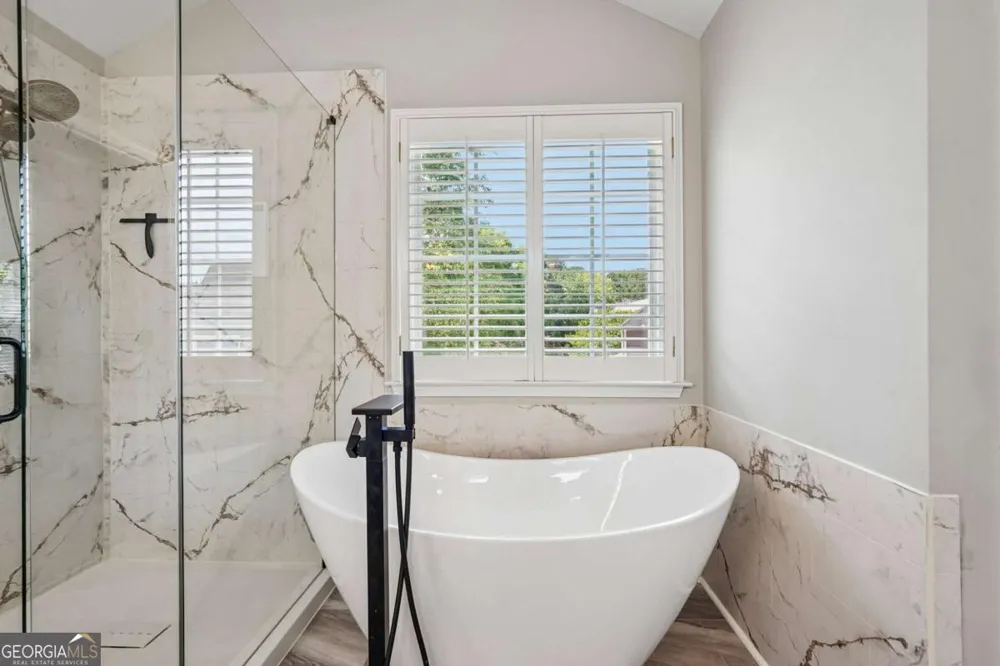 148 Gemstone LN Acworth, GA 30101