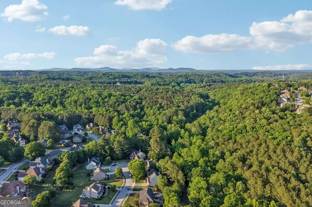 148 Gemstone LN Acworth, GA 30101