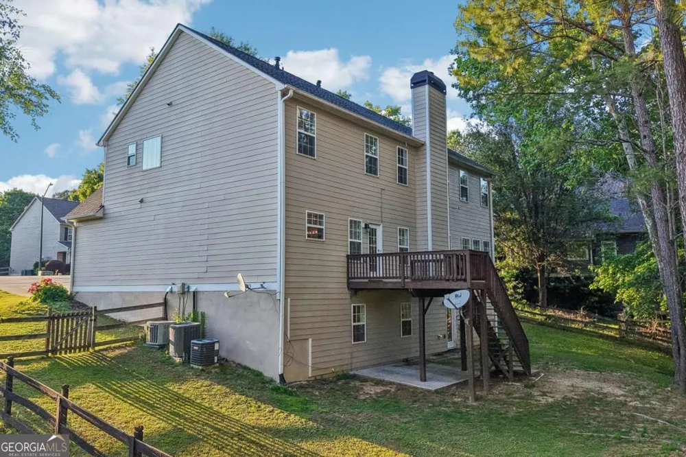 148 Gemstone LN Acworth, GA 30101