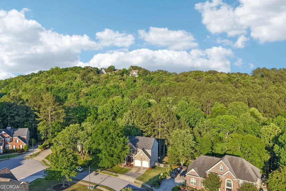 148 Gemstone LN Acworth, GA 30101