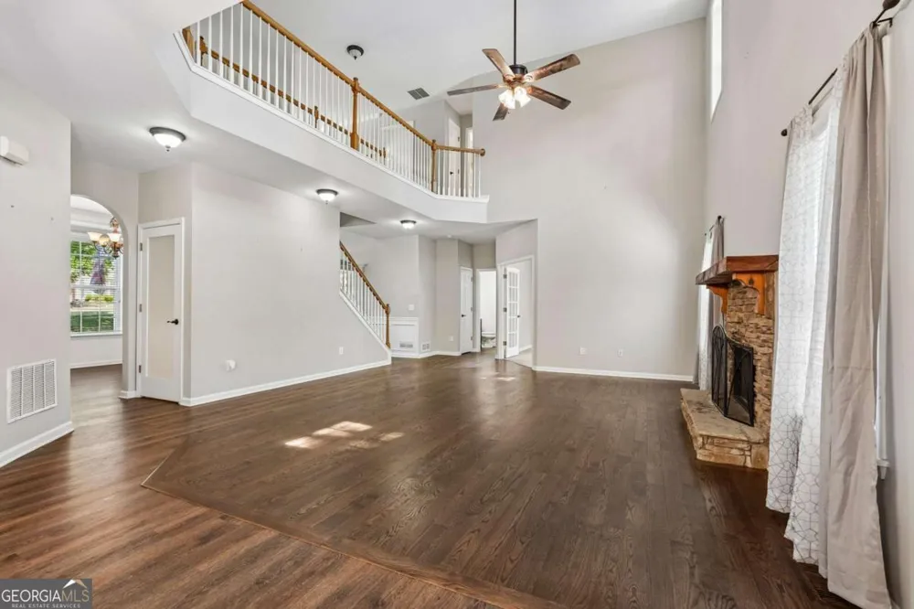 148 Gemstone LN Acworth, GA 30101
