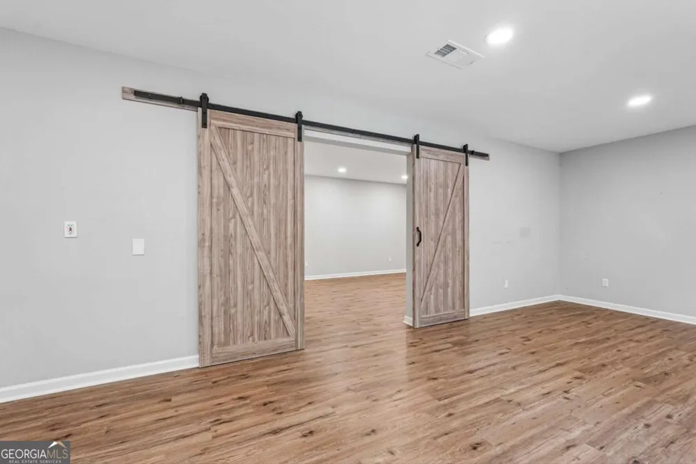 148 Gemstone LN Acworth, GA 30101