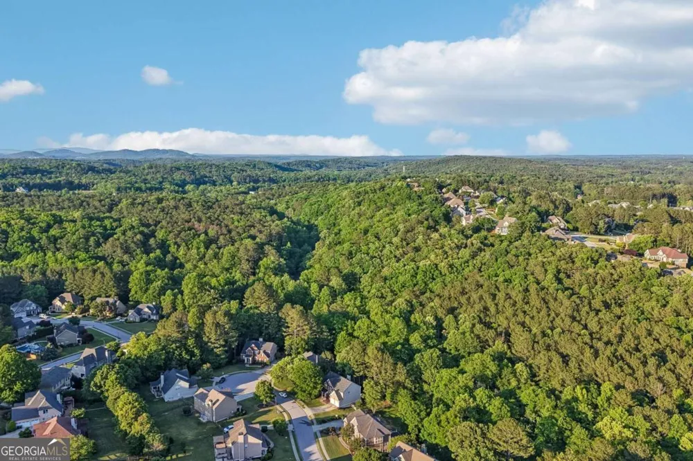 148 Gemstone LN Acworth, GA 30101