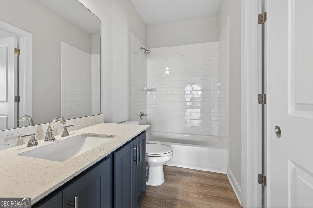5554 Spring ST Flowery Branch, GA 30542