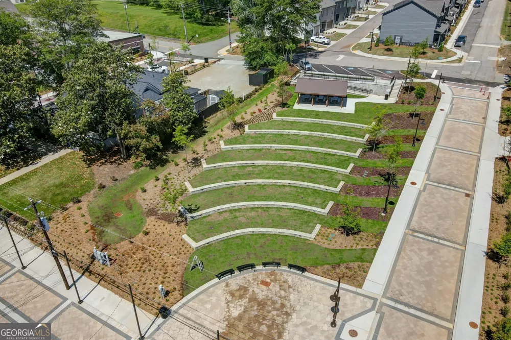 5554 Spring ST Flowery Branch, GA 30542