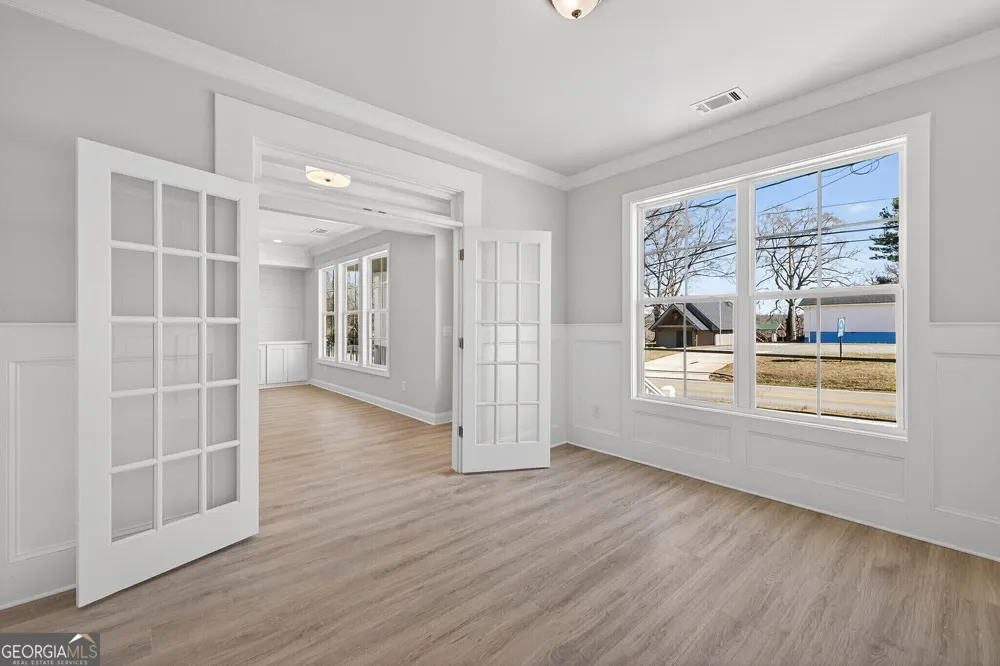5554 Spring ST Flowery Branch, GA 30542