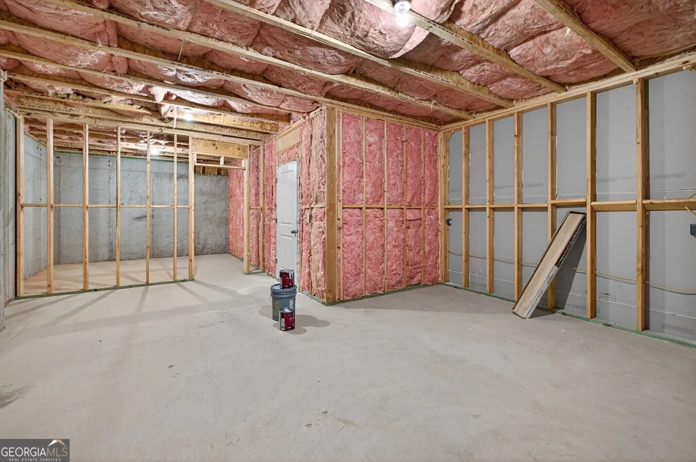 5554 Spring ST Flowery Branch, GA 30542