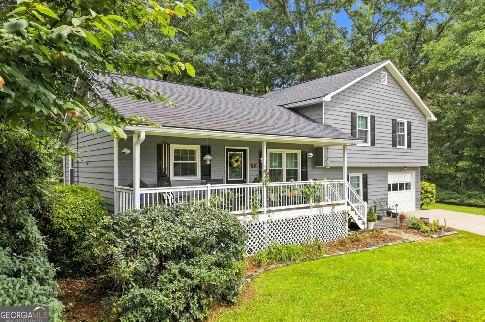 2488 Forestdale DR Dacula, GA 30019