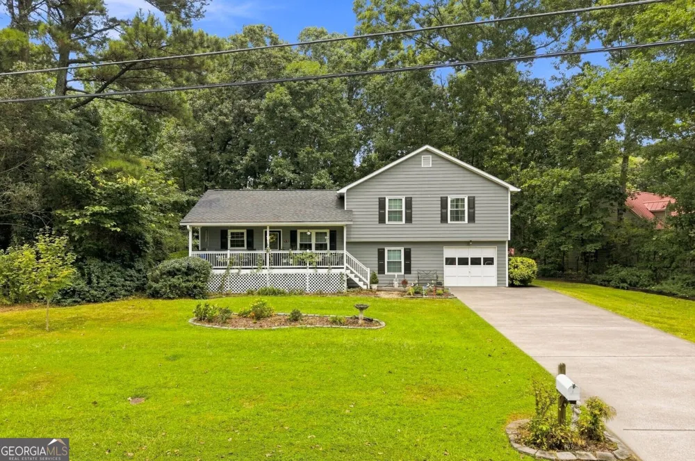 2488 Forestdale DR Dacula, GA 30019
